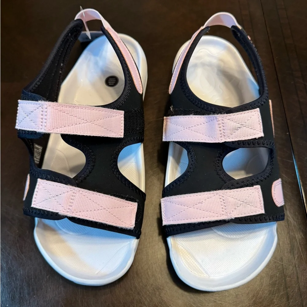 New Nike Sunray Sandals Pink Black Size 6Y